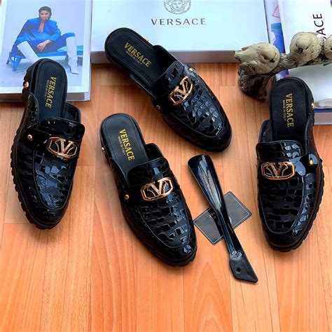 versace logo shoes in pakistan|Versace Fashion Shoes for Men .